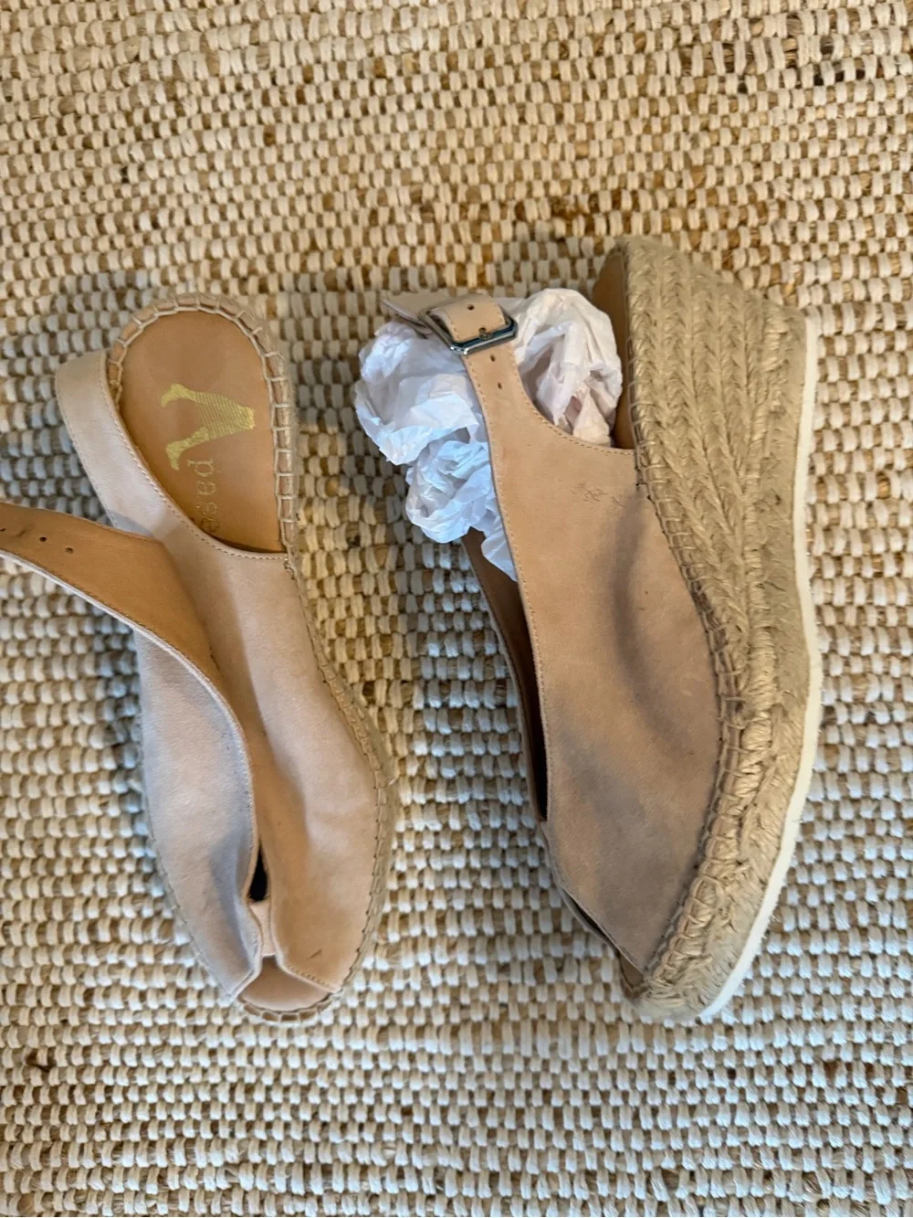 Paseart tan suede